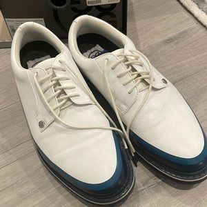 Gently used g/fore Tuxedo Gallivanter golf shoes